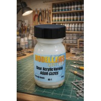 Modellers United Clear Acrylic Varnish Aqua Gloss 30ml