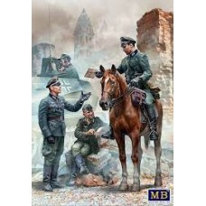MB Master Box 1/35 wwII Urgent Dispatch - German Military Men 35212